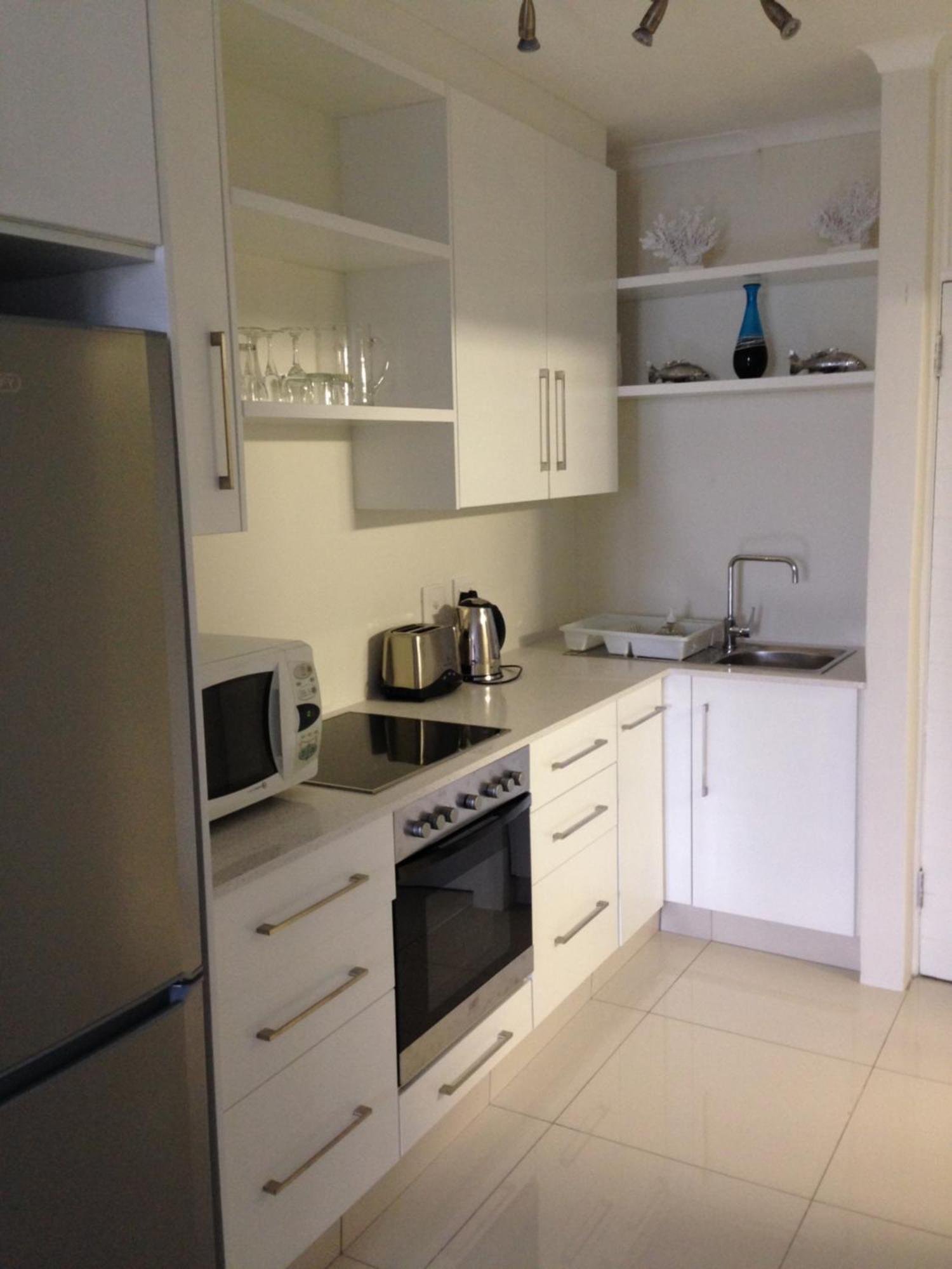 Beachbreak Holiday Letting Дурбан Номер фото